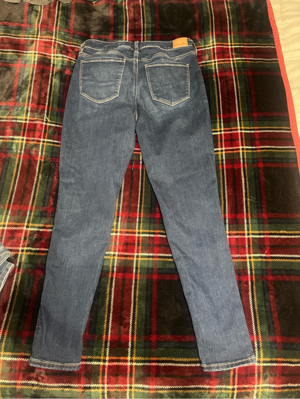 American Eagle Outfitters Women’s Mid-Rise Skinny Jeans - 3 pair size 10 - Picture 9 of 10